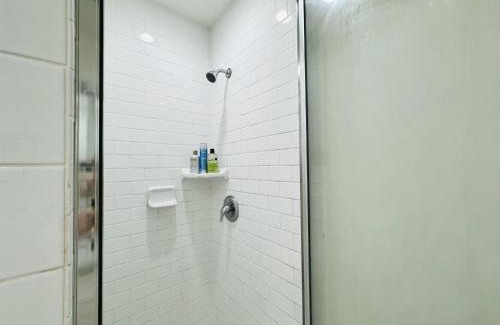 Beverly Hills Apartment | Elegant 1BR in Beverly Hills, Los Angeles, close to Rodeo Dr