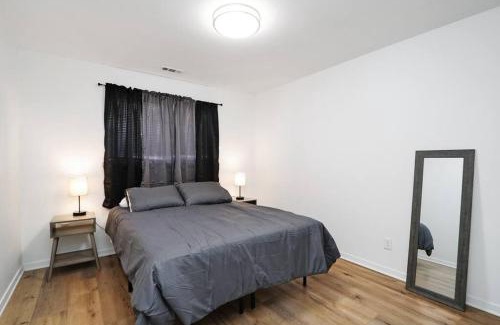 Manhattan Apartment | Elegant 2BR Escape in Manhattan with WiFi & Parking