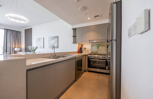 Dubai Apartment | Elegant 3-Bedroom Apartment with Maid’s Room in Creek Gate – Dubai Creek Harbour