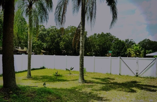 Mill Run House | Elegant 3 Bedrooms with private pool, close to Disney World,Downtown Kissimmee.