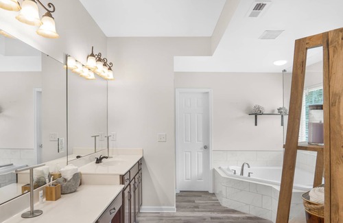 Huntersville House | Elegant 3400 sqf Home