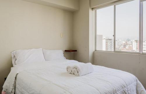 Surquillo Apartment | Elegant 3BR Balcony in Surquillo