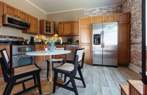 Ste Genevieve House | Elegant 3BR in the Heart of Historic Ste Genevieve