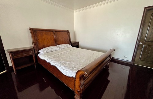 Talisay Bed & Breakfast | Elegant 3BR Private Home in Vista Grande