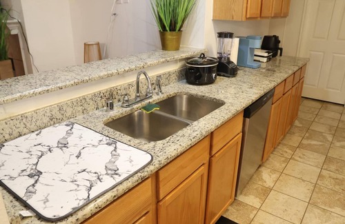 Aubrey House | Elegant 3BR Single Level Home Extended Stays
