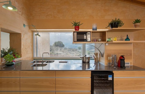 Apokoronas Villa | Elegant 4 bedroom villa very close to the sea with amazing sea views