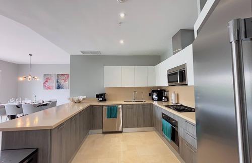 Playa Blanca Apartment | Elegant 4 BR Ground Floor unit at Puntarena