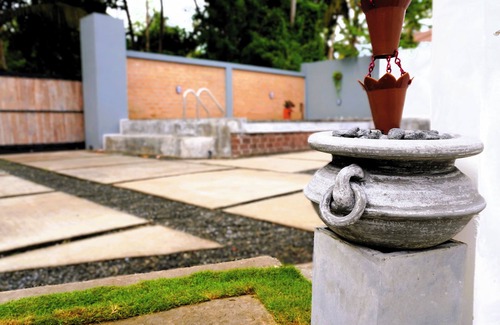 Ambalangoda Villa | Elegant Accommodate - Comfortable Amenities - Prime Location - Delightful Dining