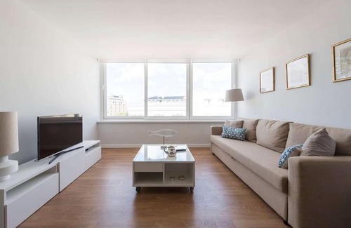 Estoril Apartment | Elegant and bright apartment in Estoril