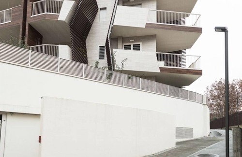 Tor di Quinto Apartment | Elegant And Modern Apartment With Garden