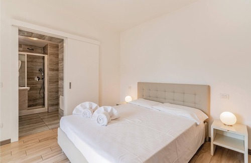 Cadenabbia Apartment | "Elegant and spacious apartments 80 m from the lake in Griante, nice resort on Lake Como, 3 km from