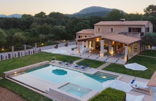 Pollensa Villa | Elegant and spacious luxury villa in Pollensa- directly rented from the owner