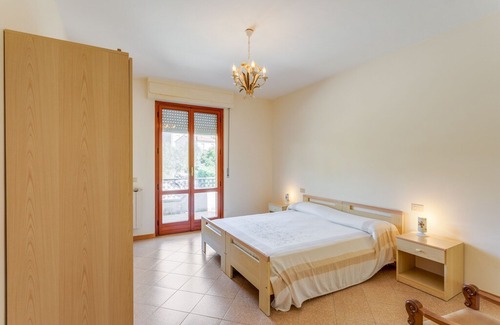 Tuoro sul Trasimeno Apartment | Elegant apartment with swimming pool and gym on Lake Trasimeno