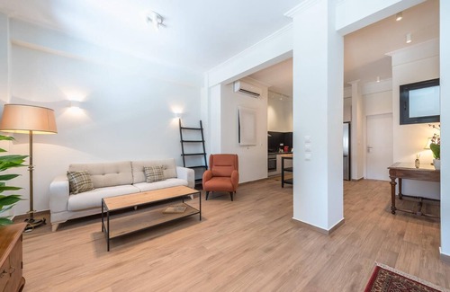 Ano Patisia Apartment | Elegant apartment in the heart of Exarchia