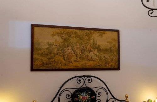 Taranto Apartment | Elegant Apartment in the Heart of Taranto w WiFi