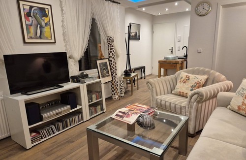 Wuppertal Apartment | Elegant Apartment with Artistic Flair