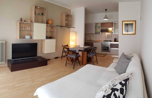Nogare Apartment | Elegant apartment with balcony in a quiet and well served residential area