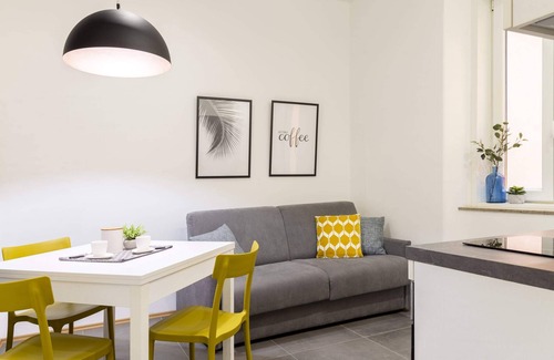 Trieste City Centre Apartment | Elegant apartment★near the station★Gold★Free Wifi