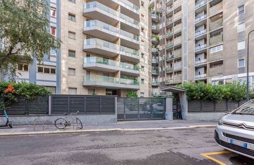 Centro Direzionale Apartment | Elegant Apt for 4 - 5 min to Central Station