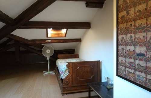 Santa Maria in Stelle Apartment | Elegant attic in a period villa on the Lido of Venice, very central