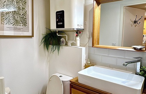Orleans Apartment | Elegant, bright apartment in the heart of Orléans
