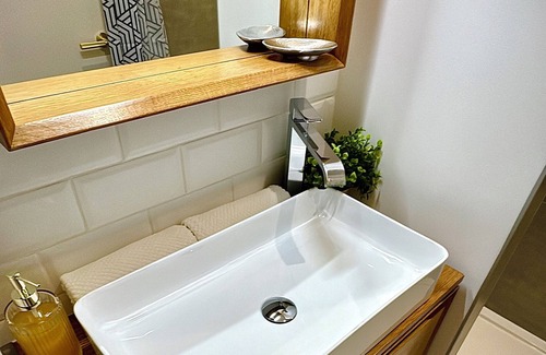 Orleans Apartment | Elegant, bright apartment in the heart of Orléans
