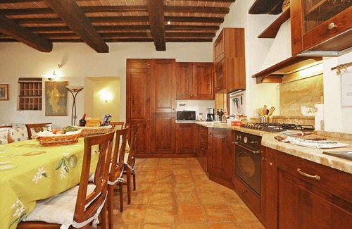 Bucine Villa | Elegant Chianti Classico Villa with Stunning Views + Starlink