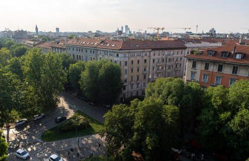 Porta Lodovica Apartment | Elegant City View Apartment - Beatrice d'Este