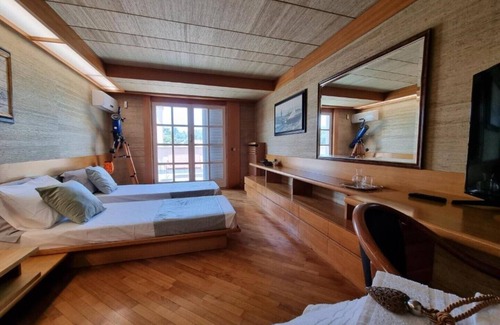 Zona LIV La Giustiniana Villa | Elegant country villa surrounded by greenery a stone's throw from the center