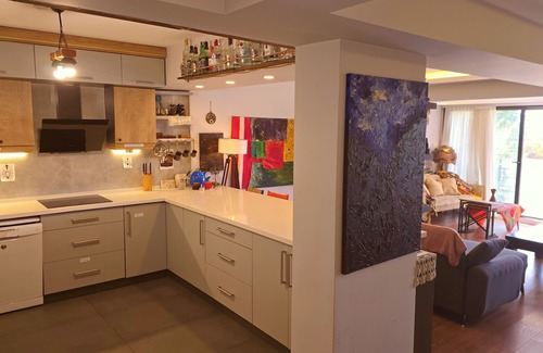 Konak House | Elegant & Cozy Retreat Home: City Center Gem by the Seaside, Steps from the Tram
