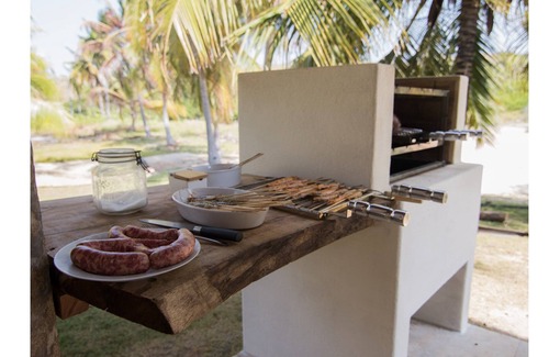 Guajiru House | Elegant design house with swimming pool. Special offer prices. Suitable for pets