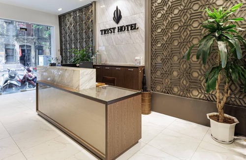 Truc Bach House | Elegant Double Escape | Relax with The Tryst Stay