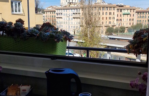 Quartiere XIII Aurelio Condo | Elegant Double Room with Balcony and Dome View