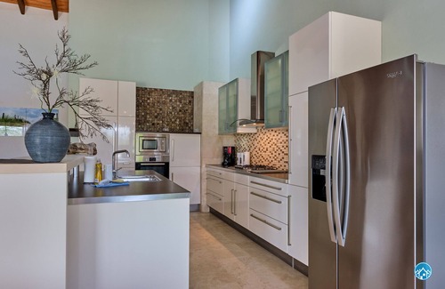 Alto Vista Villa | ELEGANT DREAM VILLA - 5 minutes from Palm Beach