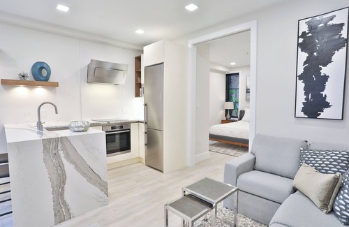 Adams Morgan Condo | Elegant European living in heart of Adams Morgan