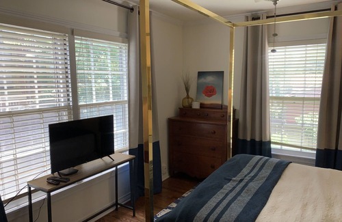Central Oklahoma City House | Elegant Family Friendly | Just Minutes Walk to Midtown