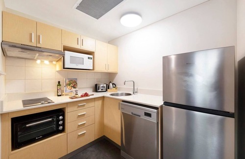 Darwin City Centre Apartment | Elegant Harbourside Comfort with Alfresco Patio