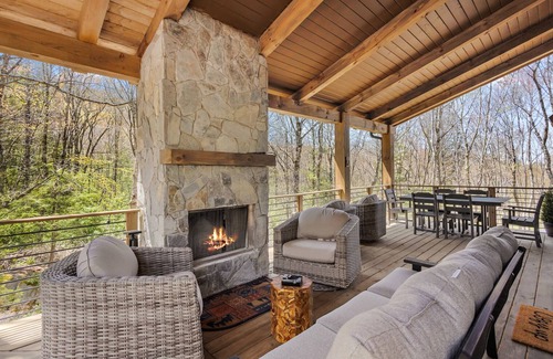 Banner Elk Cabin | Elegant Home in The Lodges at Eagles Nest