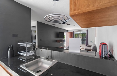 Merida House | ELEGANT HOUSE/NEAR THE AIRPORT, MERIDA, YUCATAN. HOUSE MR