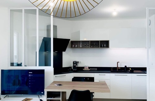 Annecy Apartment | Elegant luxe vue lac et garage