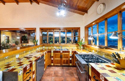 Playa Hermosa House | Elegant Luxury Villa with Breathtaking Papagayo Bay Views