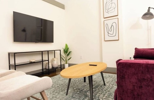 Old Southwest Apartment | Elegant new 1BR loft in downtown
