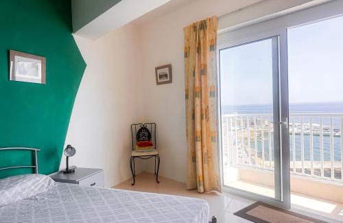 Sliema Apartment | Elegant Oceanfront Apartment with Coastal Charm S11