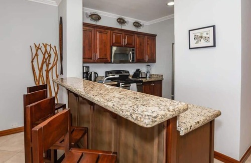 Playa Flamingo Condo | Elegant Oceanview Condo with Spacious Open-Concept Floor Plan and Inviting Beach