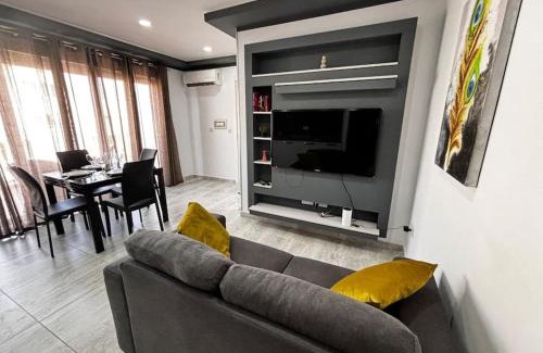 Il-Balluta Apartment | Elegant Penthouse in St Julians STJ28