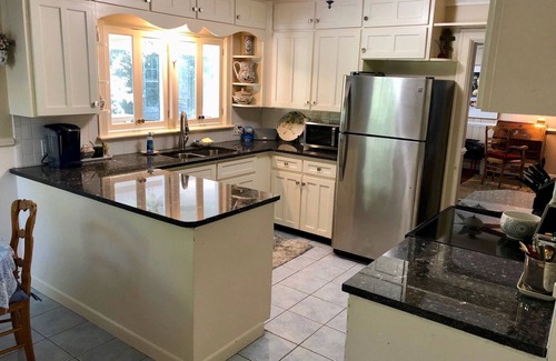 Winston - Salem House | Elegant Pet Friendly Ranch Home close to everything!