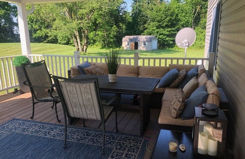 Ackermanville House | Elegant Poconos estate close to Kalahari, GreatWolf, with 4 1/2 serene acres