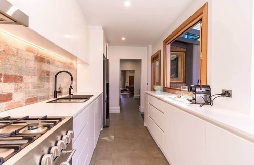 Seddon House | Elegant Seddon Stay Historic Charm & Modern Twist