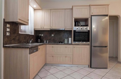 Petralona Apartment | Elegant Spacious 2Bd Apt with Balcony in Petralona