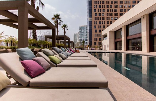 Granada Condo | Elegant & Spacious 2BR Condo W/Luxury Amenities